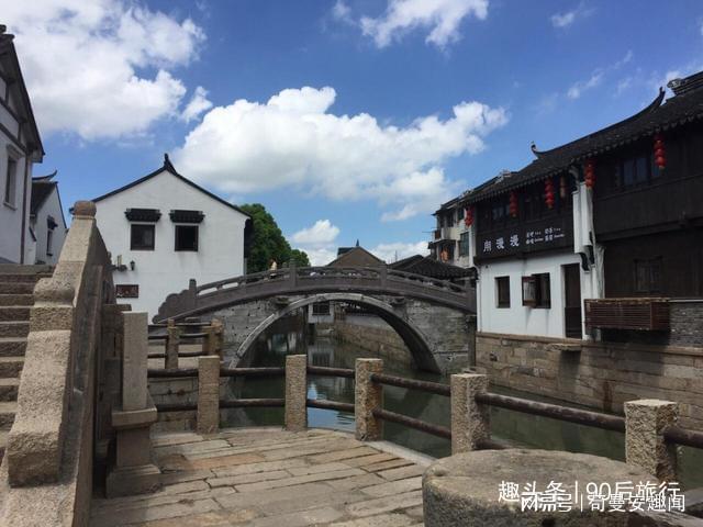 莫兰迪色系